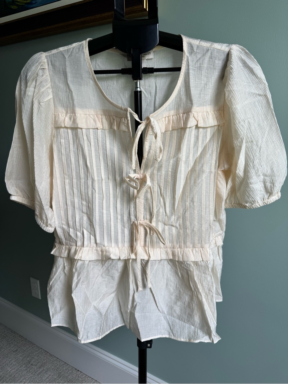 Laura Ashley NWOT Ivory Peplum Tie Front Peasant Blouse Size Large